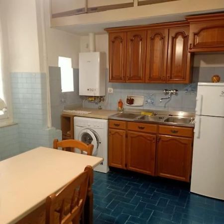 Appartamento Zona Centro Foce Генуа Екстериор снимка